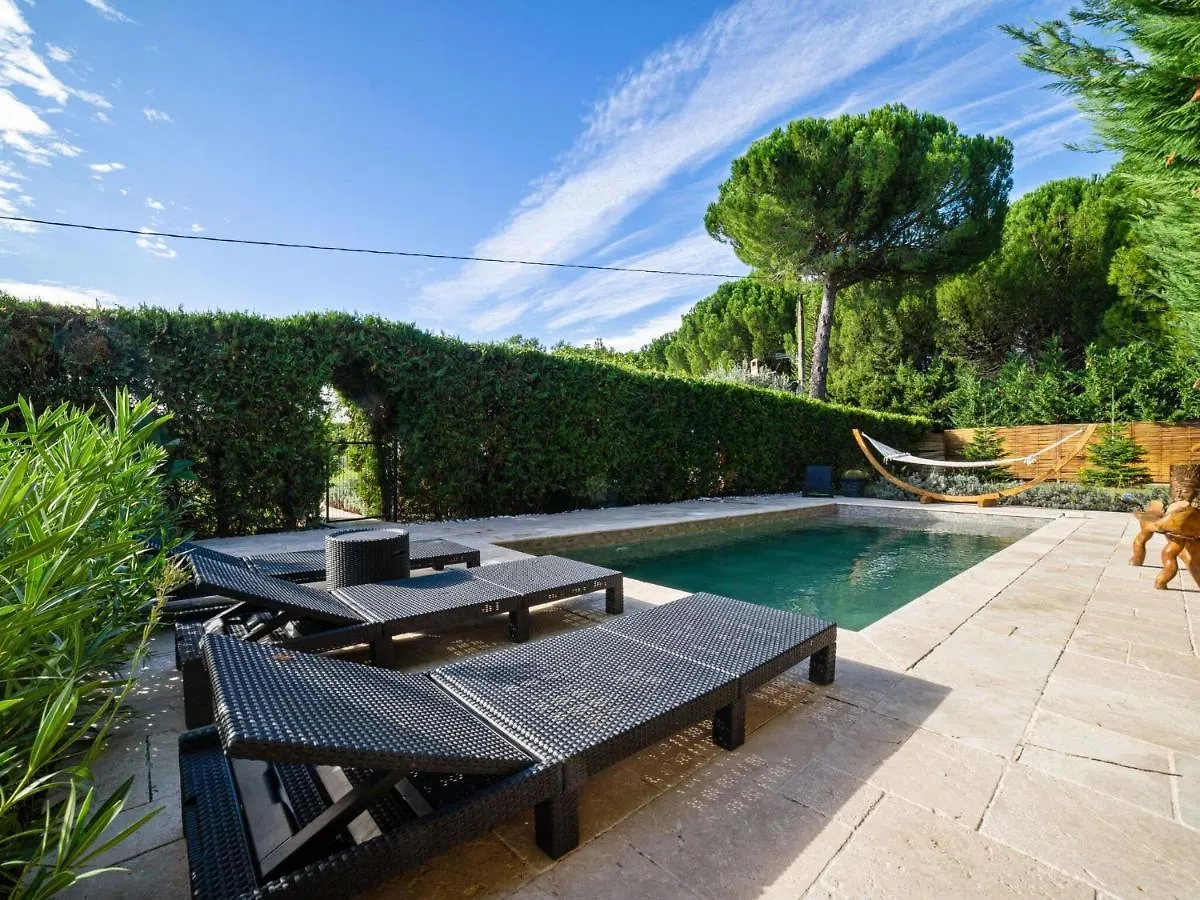 Stone Holiday Home With Private Pool Le Muy 0*,